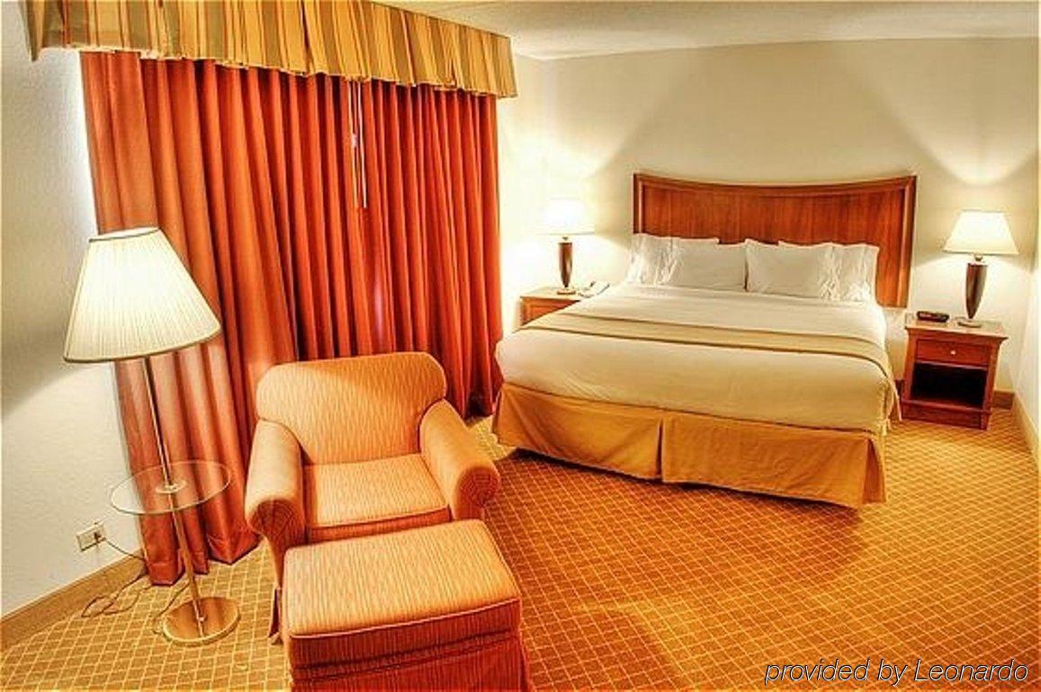 Holiday Inn Express Chicago Nw - Arlington Heights, An Ihg Hotel Bilik gambar